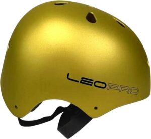 קסדת פעלולים מקצועית מבית Leo Pro - מידה S - צבע זהב